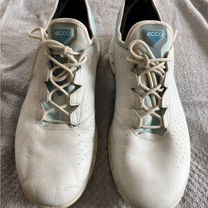 ECCO Men's Cream Leather Sneakers